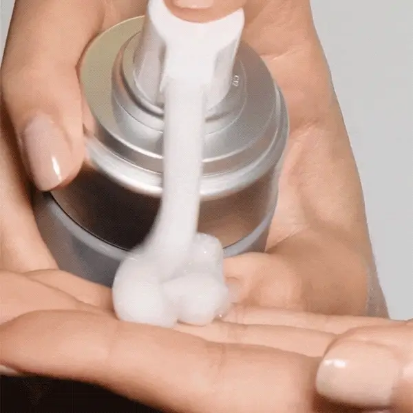 Clarify Salicylic Acid Foaming Cleanser - Image 3