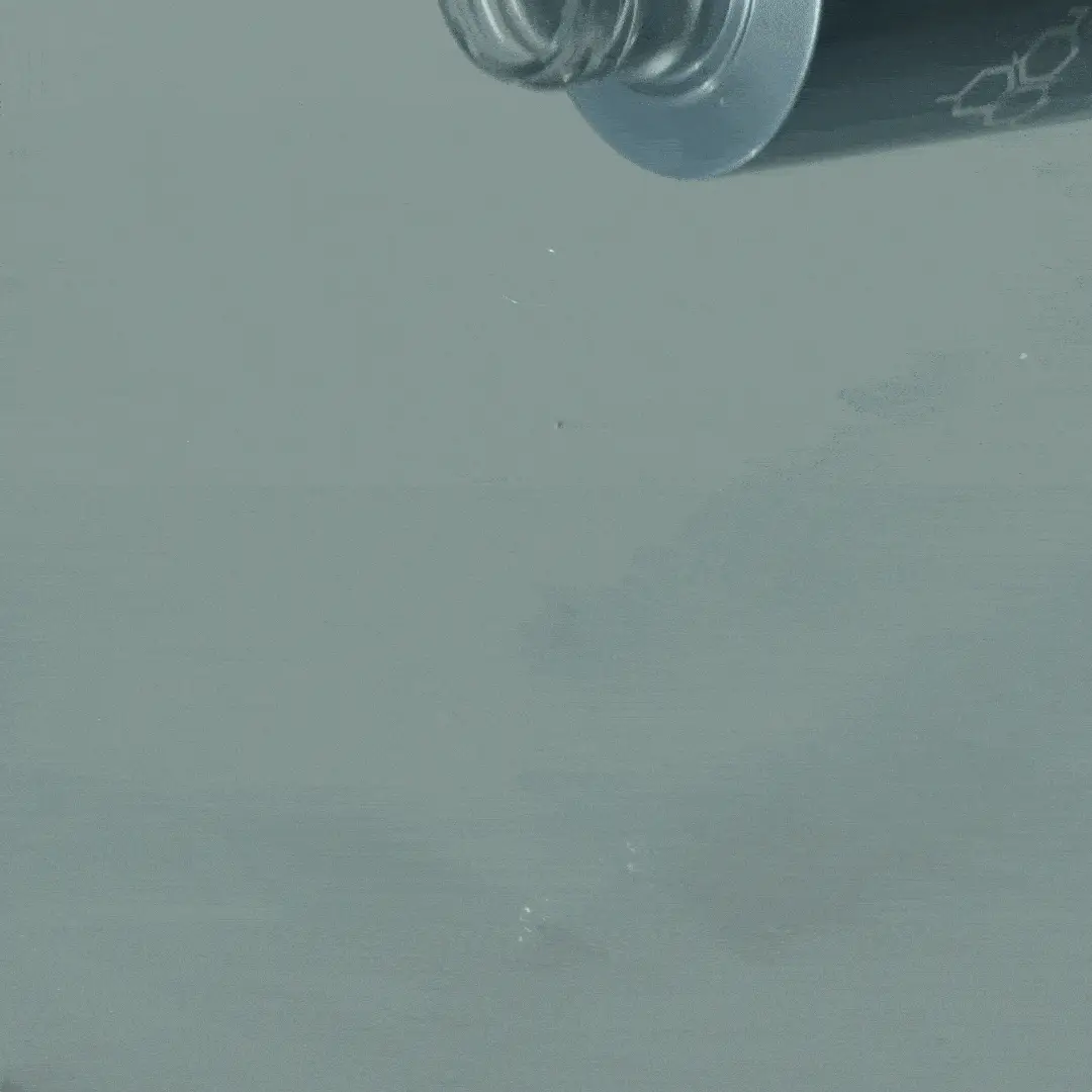 Crystal Clear Liquid Crystal Hydrating Mist - Image 3