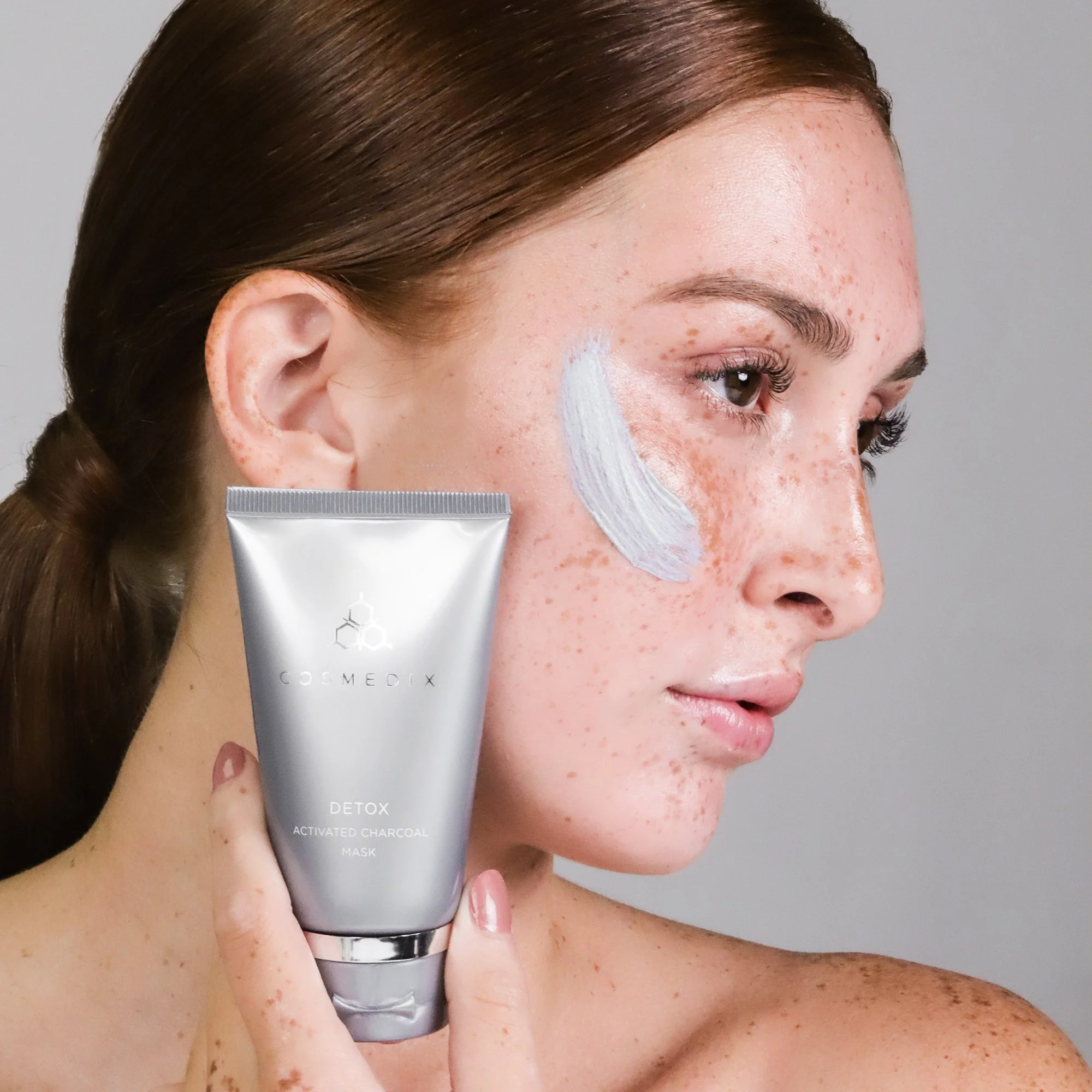 Detox Activated Charcoal Mask - Image 3