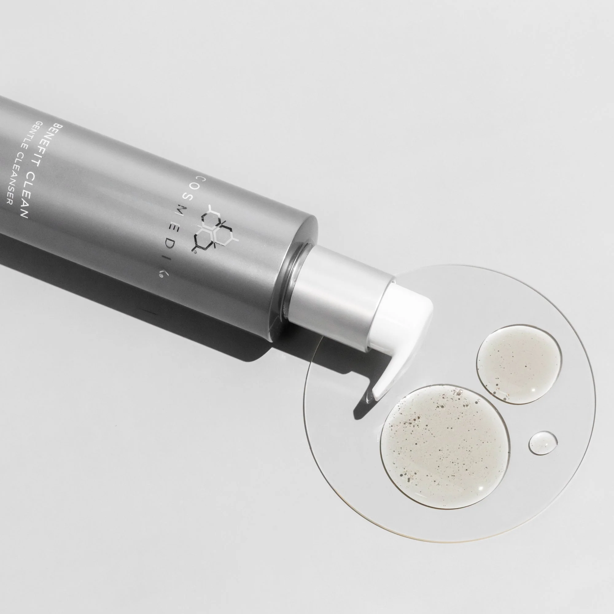 Benefit Clean Gentle Cleanser - Image 5