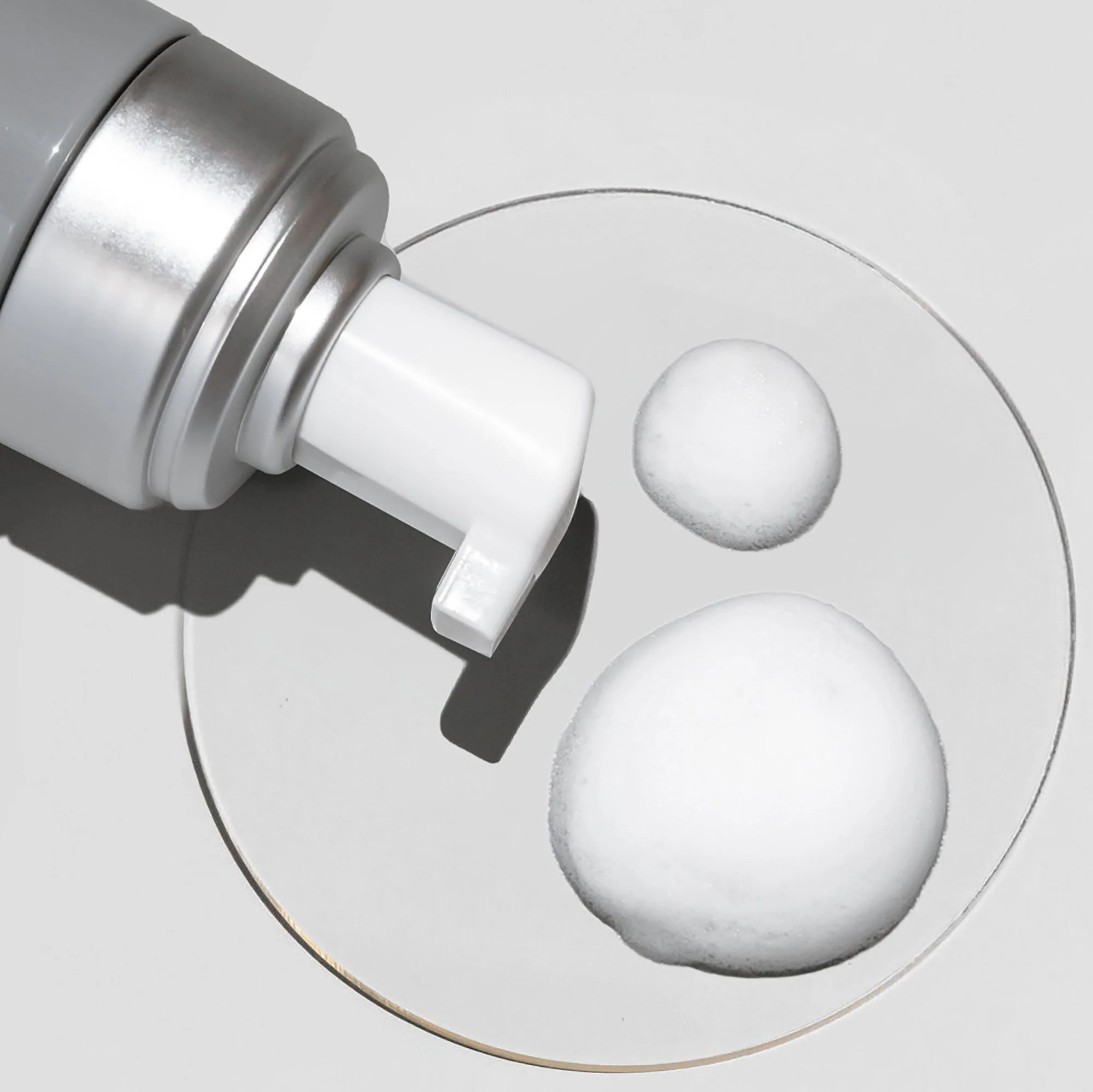 Clarify Salicylic Acid Foaming Cleanser - Image 4